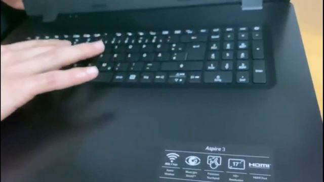 مرجعة لابتوب?? ايسر (Aspire3) Acer هل يستحق الشراء؟