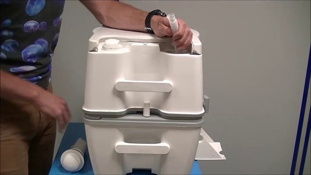 Thetford Pump Replacement Guide - Porta Potti 565 / Excellence Piston pump 92401 смотреть онлайн