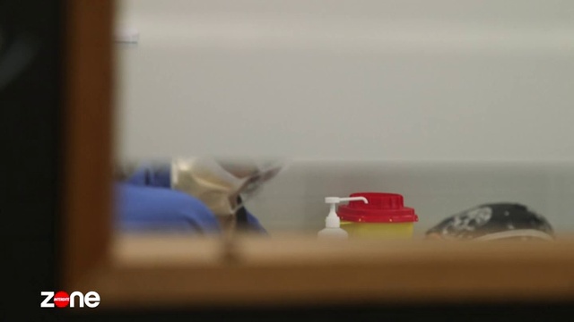 Zone Interdite - Medecins, Infirmieres, Aides-soignants : Les Heros De L'hopital 1-2 Zntd 