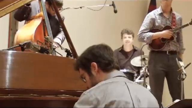 Jason Anick Quartet (jazz mandolin) - "Turnaround" (C Blues) смотреть онлайн
