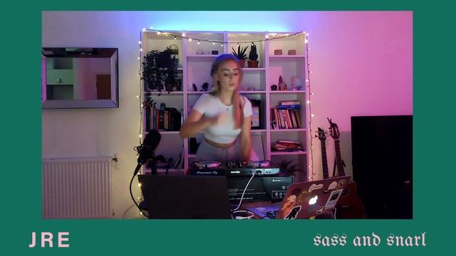 Safe-T Mix - JRE's Sass and Snarl live set - Mixcloud livestream - 02.10.20 смотреть онлайн