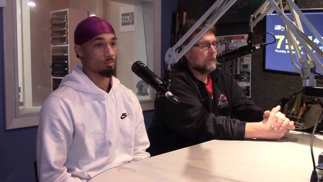 Rockford Auburn boys basketball Coach Bryan Ott interview w/player смотреть онлайн