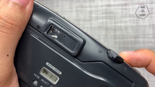 เทสกล้องฟิล์ม KONICA Z up 110 EX смотреть онлайн
