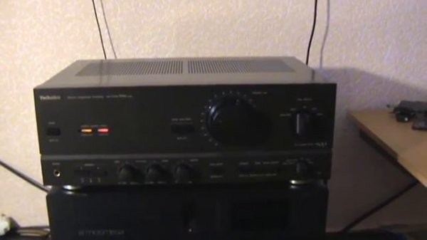 Amplifier Technics su-v570 pxs cap.
