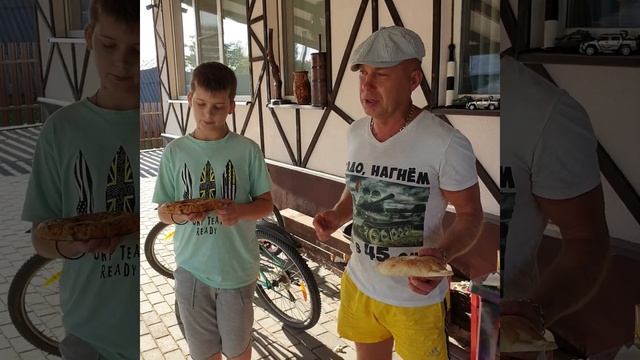 Анекдот. Это опять стекольщик...