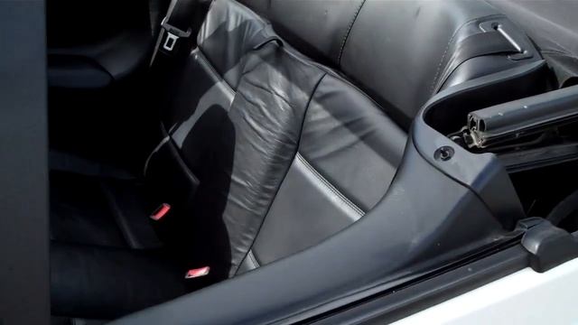 Cabrio GLS - Leather, CD Changer, GPS - Only $5,495!! смотреть онлайн