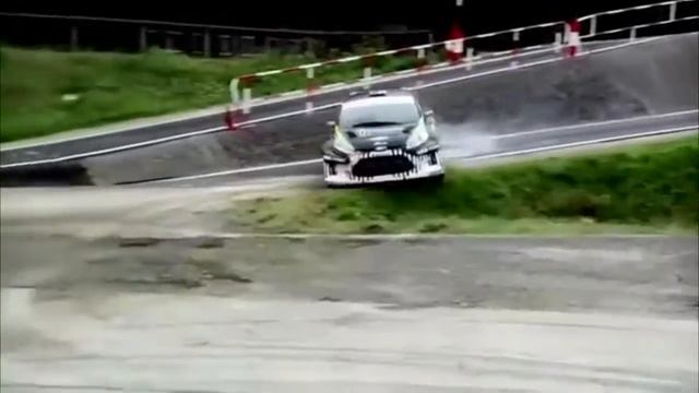 Удивительные трюки детей / Дети против взрослых / невероятное видео смотреть онлайн