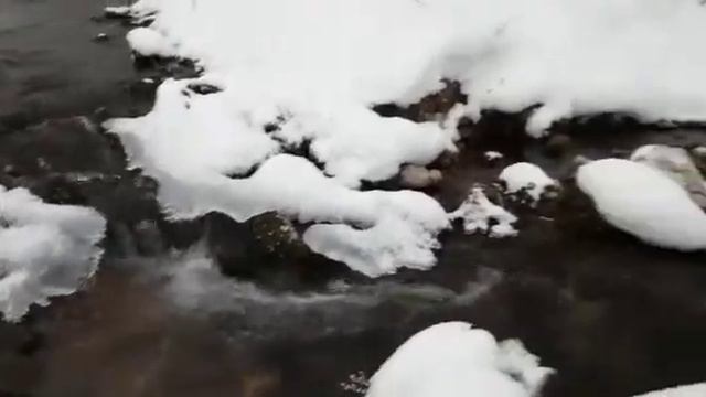 Журчит ручей и зимой и летом смотреть онлайн