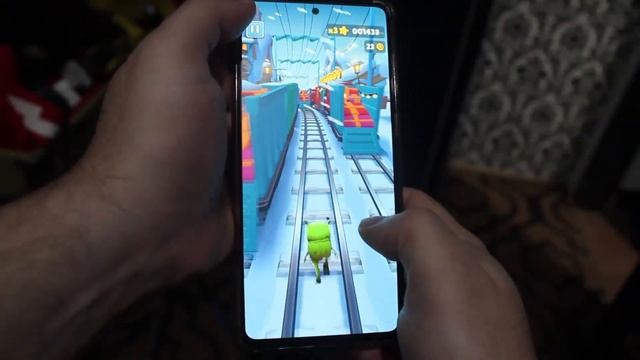 Como Ficar invisivel no Subway Surfers смотреть онлайн
