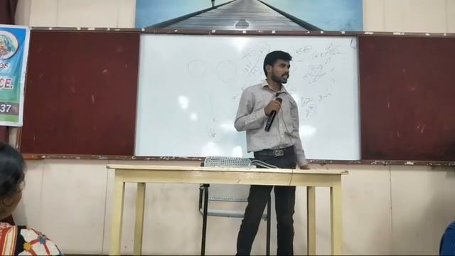 Tamil Class смотреть онлайн