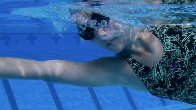 SPEEDO BIOFUSE - усещане сякаш не носиш очила смотреть онлайн