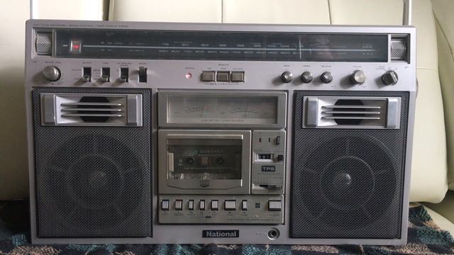 IMG 19831 магнитола NATIONAL RX - 5600 смотреть онлайн