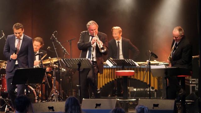 Jack Marsina & Flo's Jazz Casino - Pennies from Heaven (Treibhaus Innsbruck, 3.9.2021) смотреть онлайн