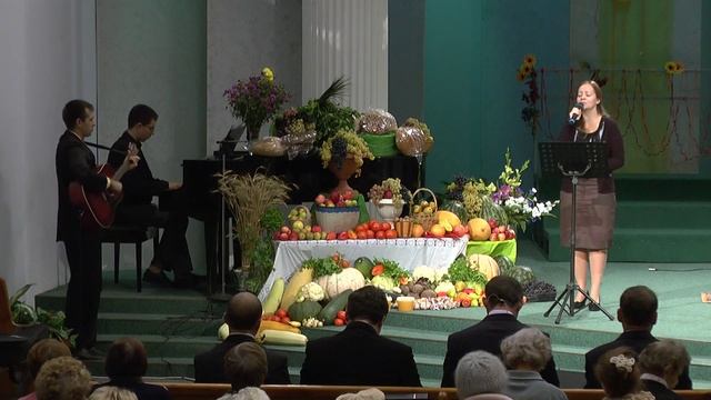 Песня "Благодарю, Господь, за хлеб" - Корочкина Наташа смотреть онлайн