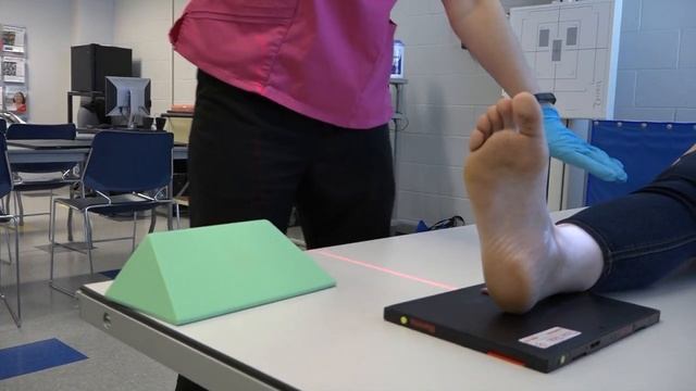 Calcaneus X Ray: Axial & Lateral смотреть онлайн