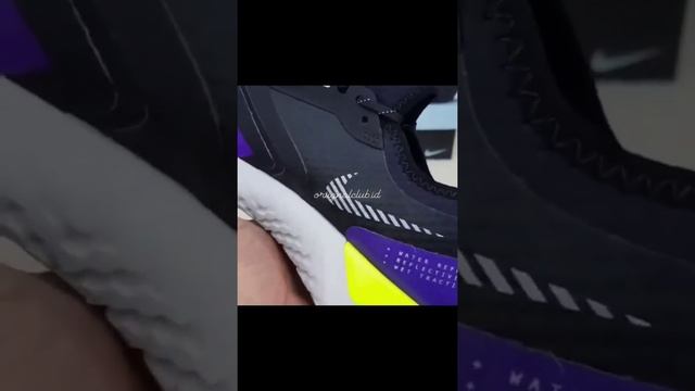 Unboxing Video Nike React Odyssey смотреть онлайн