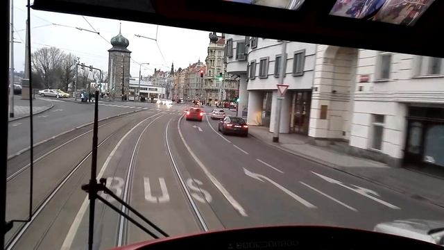 Prague tram line 17 (Sidliste Modrany - Brezineveska) смотреть онлайн