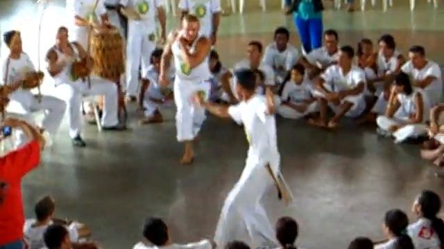 Capoeira cabeção смотреть онлайн
