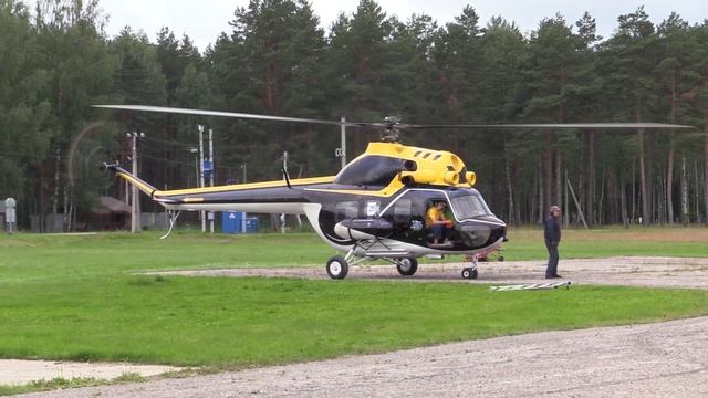 Mi-2 helicopter full engine start, take off, Konakovo смотреть онлайн
