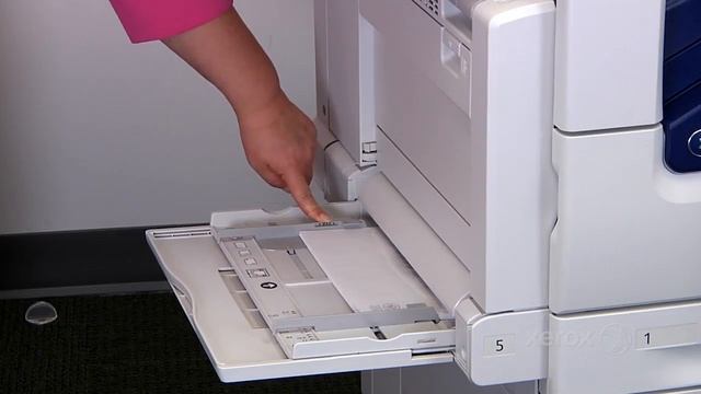 7800 & 7900 Loading Envelopes in the Bypass Tray смотреть онлайн