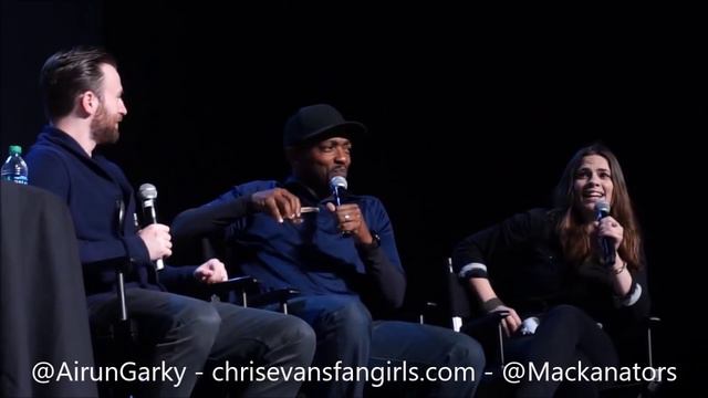 SLCC15: Chris Evans, Anthony Mackie PANEL and Hayley Atwell appears on stage. смотреть онлайн