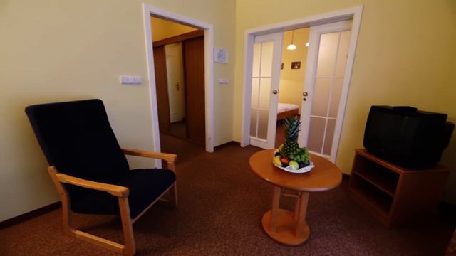 Lázeňská léčebna Mánes Karlovy Vary / Medical spa resort MANES Karlovy Vary смотреть онлайн