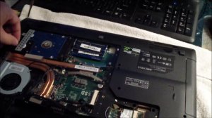 MSI Ge70 Apache Pro-012 Laptop Basic Disassembly