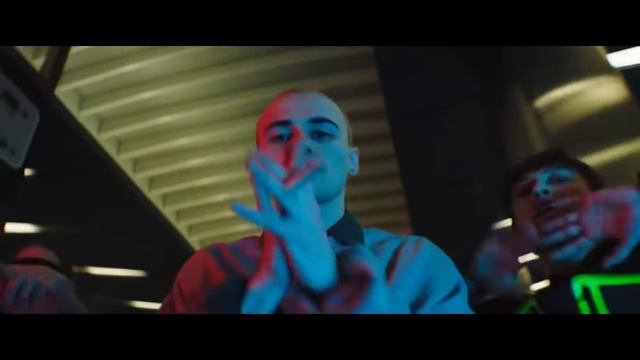 Big Baby Tape (Биг Бейби Тейп) - Esquire cypher(ft. Boulevard Depo(Бульвар Депо), i61,OFFMI,Батерс) смотреть онлайн