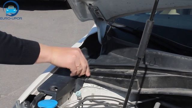 Установка амортизаторов капота на Honda CR-V 3 / Хонда ЦРВ 3 смотреть онлайн