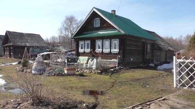 Деревни в глубинке России. Старинная деревня у леса. Жилые и заброшенные дома. Уютная деревня смотреть онлайн