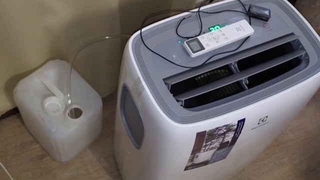 Мобильный кондиционер Electrolux EACM-8 CL/N3