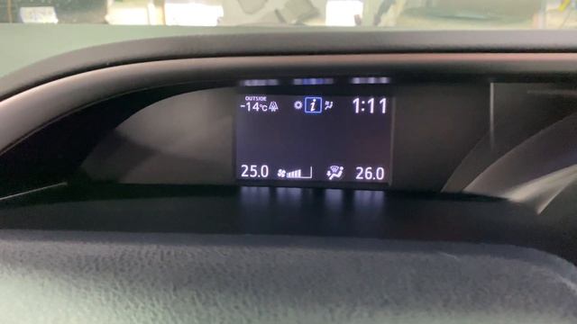 Русификация Toyota Noah, Esquire, Voxy + NSZN-Z68T смотреть онлайн