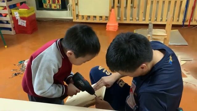 Мастерская « Поможем маленьким друзьям» смотреть онлайн