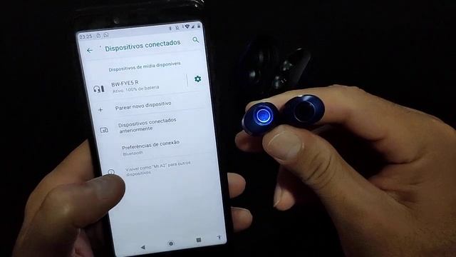 Fones Bluetooth Blitzwolf BW-FYE5 com problema de sincronia entre os fones смотреть онлайн
