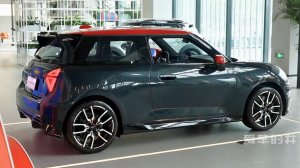 Подробный обзор Mini Cooper Cooper S 2024 года