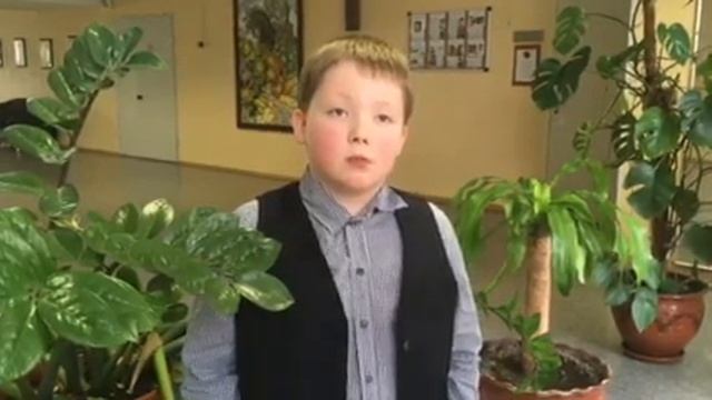 РОБЕРТ РОЖДЕСТВЕНСКИЙ «ЧЕЛОВЕКУ НАДО МАЛО» смотреть онлайн