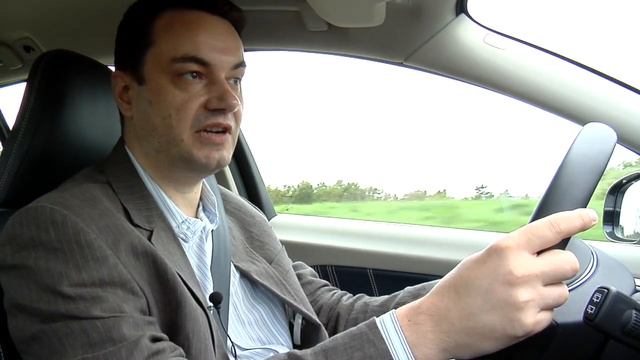 Volvo V60 Plug-in Hybrid Electric Car test drive смотреть онлайн