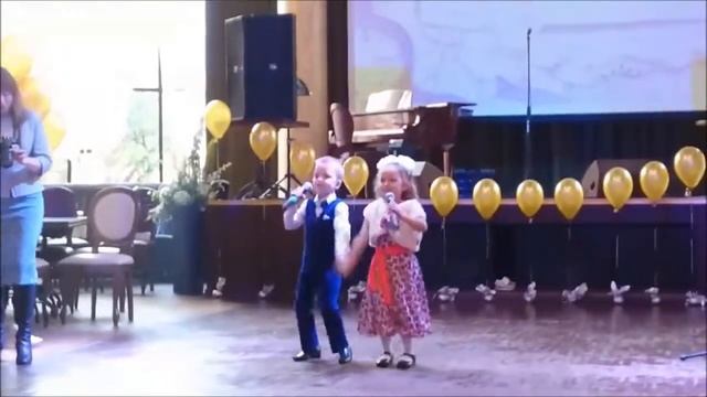 Воспитанники детского сада "Волшебная страна" МОУ "Средняя школа №7" Настя и Андрюша смотреть онлайн