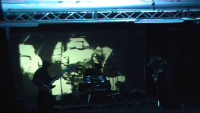 Preti Pedofili - live at LUC смотреть онлайн