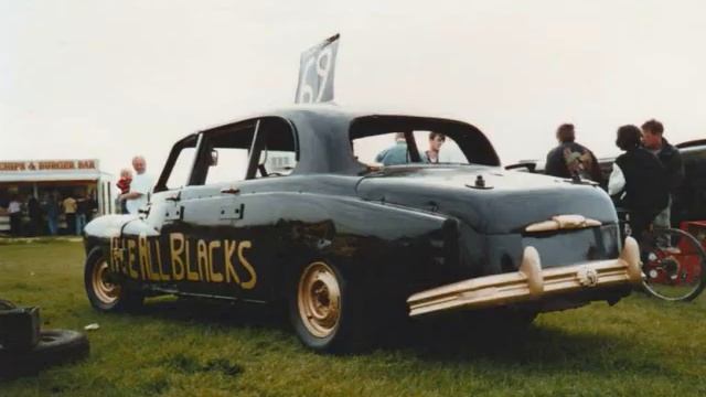 Daimler Majestic Major Limousine Banger Photos смотреть онлайн