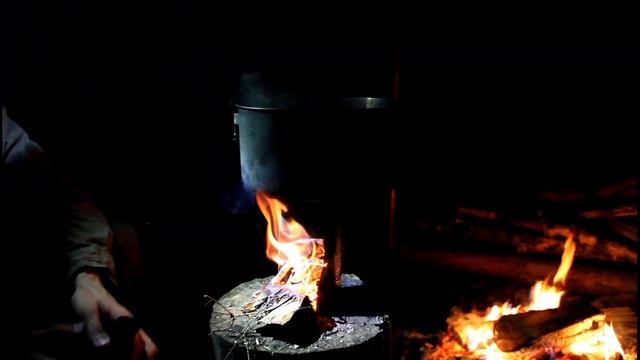 Бушкрафт. Поход в лес с ночевкой. смотреть онлайн