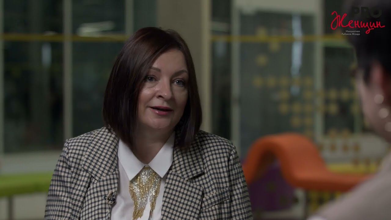 Ирина Карелина: «Где близкие по духу, ничего не страшно» || «Сияние женщины» с Камиллой Воронковой смотреть онлайн