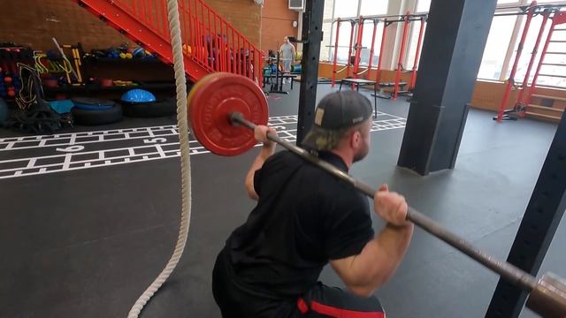 ПРИСЕДАНИЕ - КАК ПРАВИЛЬНО шагать ДО РАБОЧЕГО ВЕСА смотреть онлайн