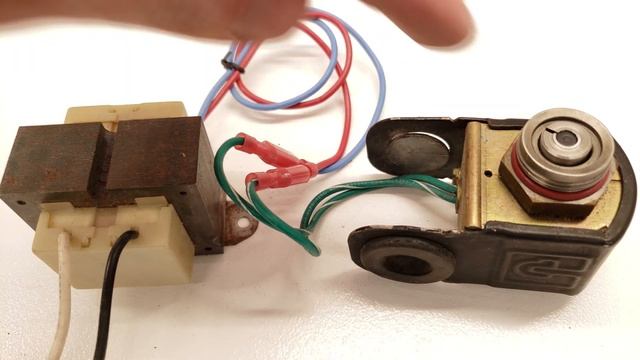 Liquid Line Solenoid Valve Operation & Troubleshooting! смотреть онлайн