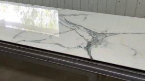 Кухонный фартук (стеновая панель) на основе МДФ глянцевое покрытие.