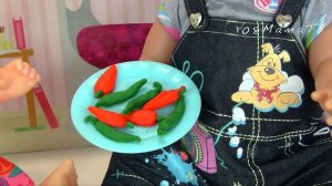 Накормил Соню Чили Сестричка Такого Не Ждала! Мультики Как Мама Играет в Куклы Беби Бон 108мама тв
