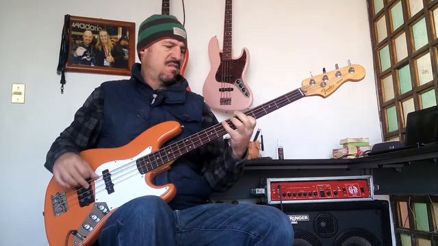 Squier jazz bass standard musicman pickup stringthru FENDERMAN 3 смотреть онлайн