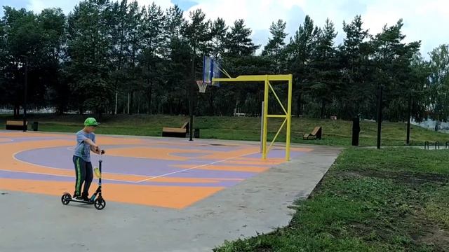 экстрим парк Гренада в городе Набережные Челны! смотреть онлайн