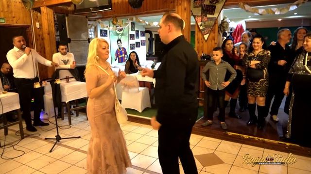 Kalocsai Fiúk - Erika 50. születésnapja Szegeden - CSAK A ROYAL - RENDEZVÉNYVIDEÓ - +36-20/916-996 смотреть онлайн