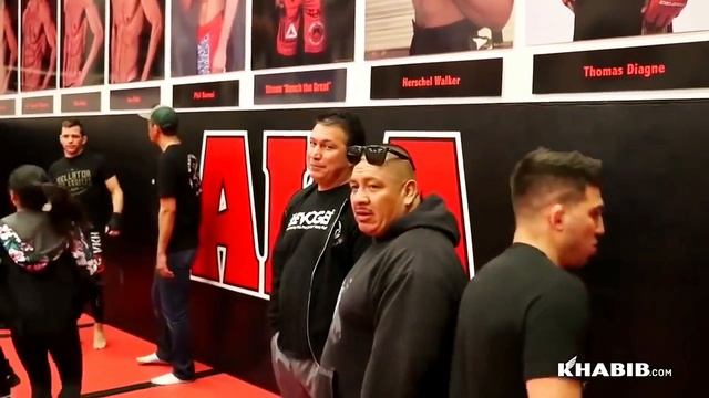 ?САМЫЕ ВЕСЁЛЫЕ МОМЕНТЫ ХАБИБА НУРМАГОМЕДОВА! СПОРЫ DC Vs Khabib Nurmagomedov UFC